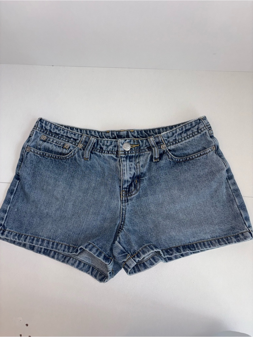 BONGO Y2K VTG Light Blue Denim Jean Shorts